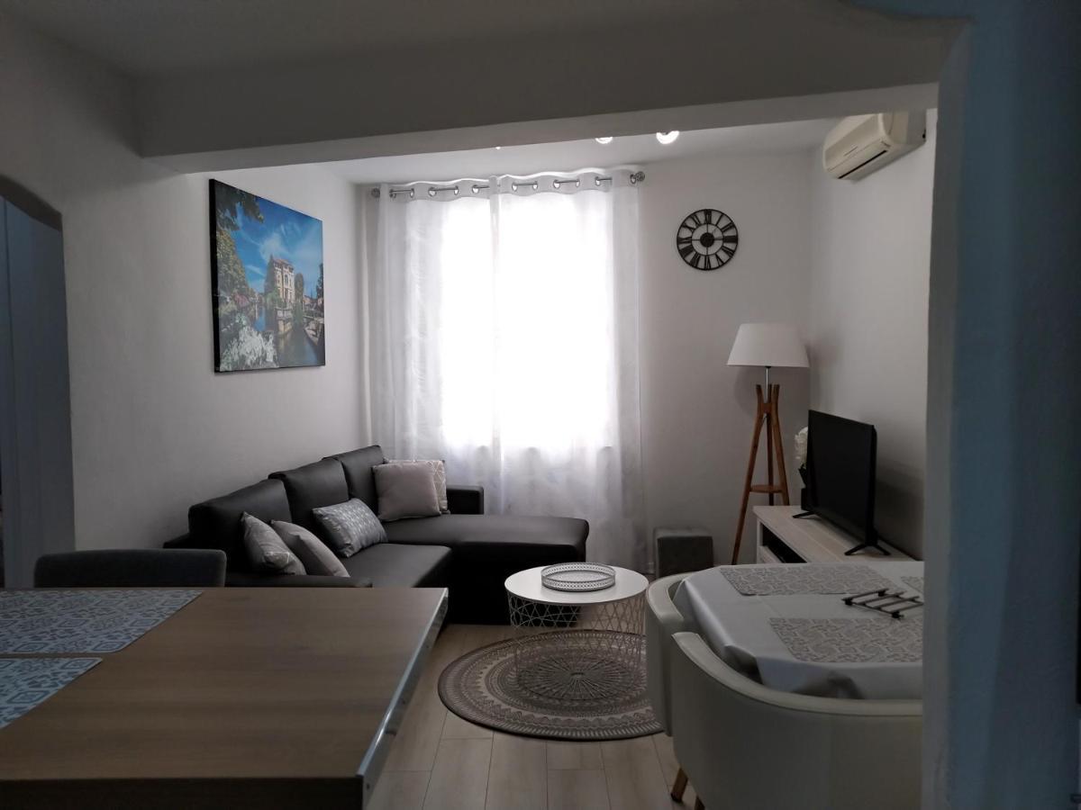 Apartmán Flots De L Isle LʼIsle-sur-la-Sorgue Exteriér fotografie